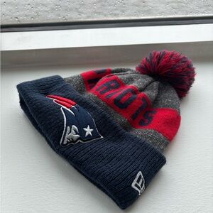 New Era NFL New England Patriots Pom Knit Beanie